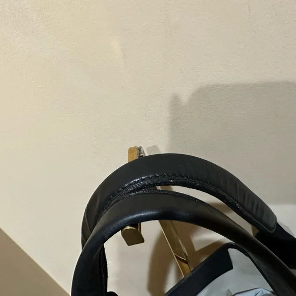 Balenciaga Cabas Black Tote w/pouch - Picture 13 of 14